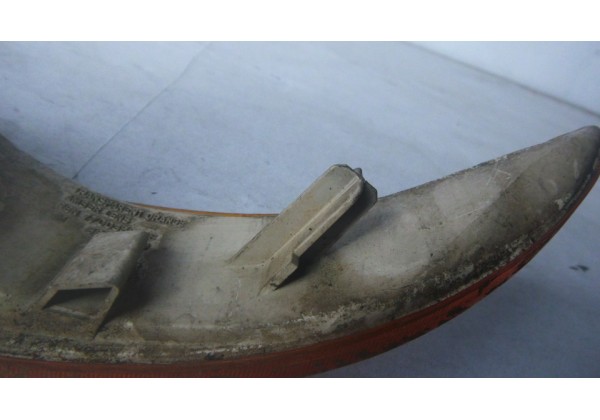 Поворотник правий жовтий Renault Master II, 98-03, 7700352108